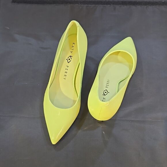 BRAND NEW KATY PERRY WOMEN'S THE GOLDEN PUMP - Picture 4 of 16